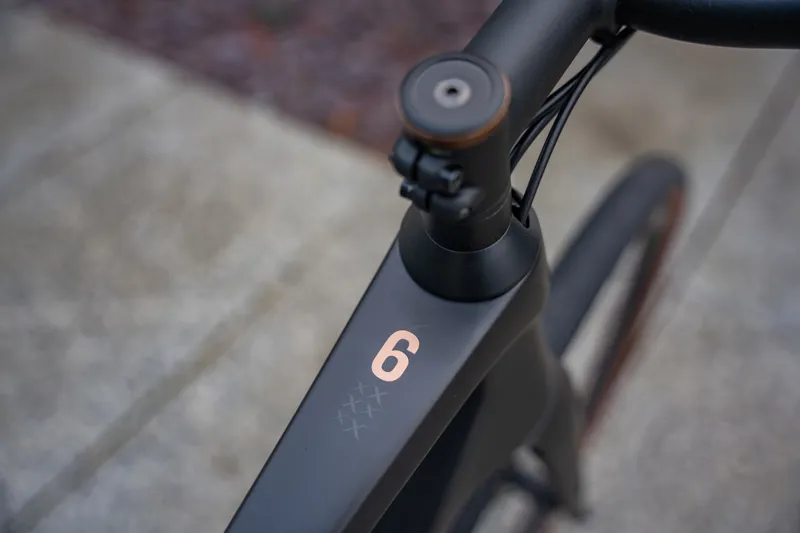 Trek FX Sport 6 Hybrid Bike 2025 in Carbon Smoke-12