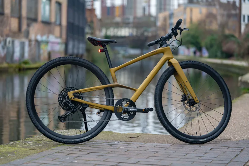 Specialized Sirrus X 5.0 Hybrid Bike 2025 in Harvest Gold-1
