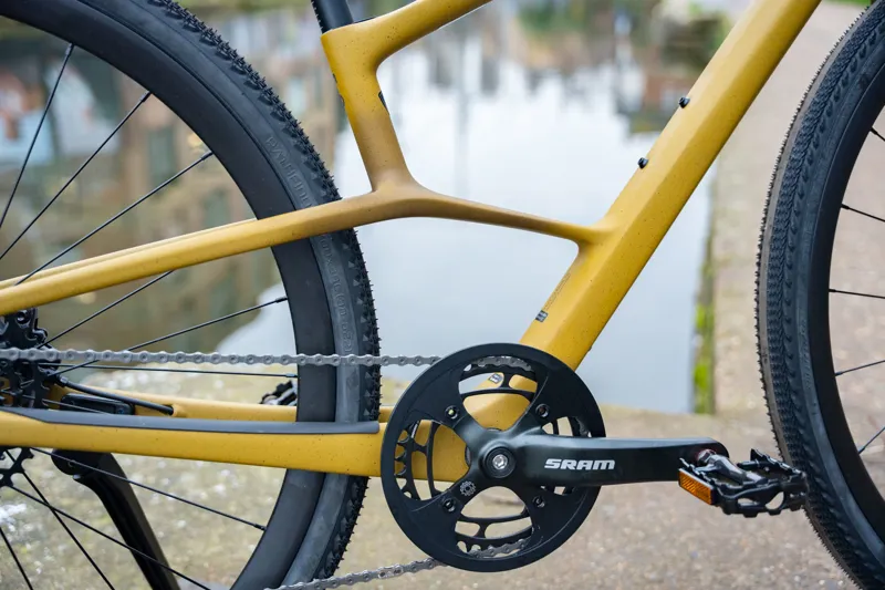 Specialized Sirrus X 5.0 Hybrid Bike 2025 in Harvest Gold-11