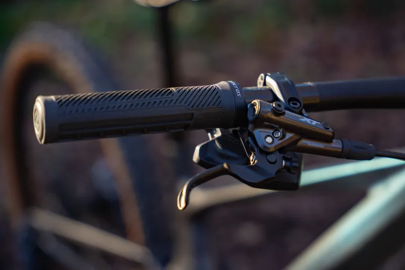 Scott Genius 910 Full Suspension Mountain Bike 2025 in Green-9