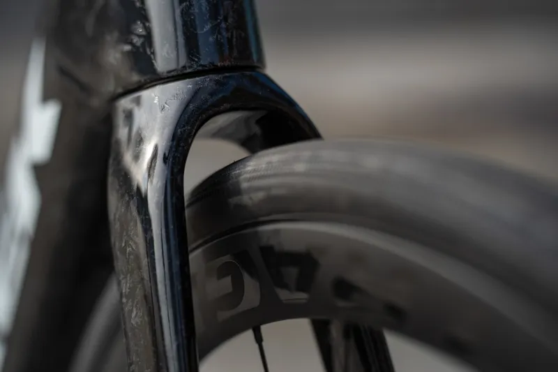 Trek Domane+ SLR 7 Ultegra Di2 Electric Road Bike 2025 in Carbon Smoke Prismatic Marble-6