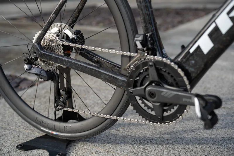 Trek Domane+ SLR 7 Ultegra Di2 Electric Road Bike 2025 in Carbon Smoke Prismatic Marble-7