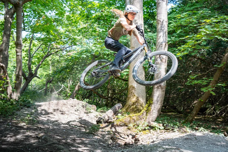 Trek Fuel LX 9 XT Gen 7 Full Suspension Mountain Bike 2026 in Lithium Grey-5