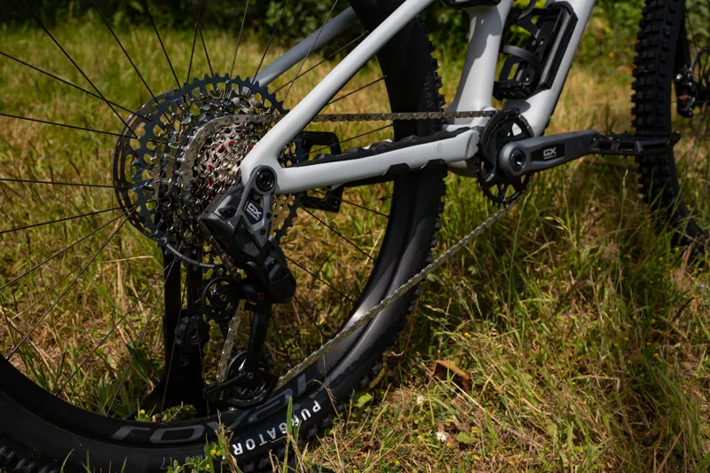 Specialized Stumpjumper LTD Full Suspension Mountain Bike 2025 in Dove Grey Smoke-8