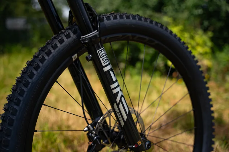 Specialized Stumpjumper LTD Full Suspension Mountain Bike 2025 in Dove Grey Smoke-11