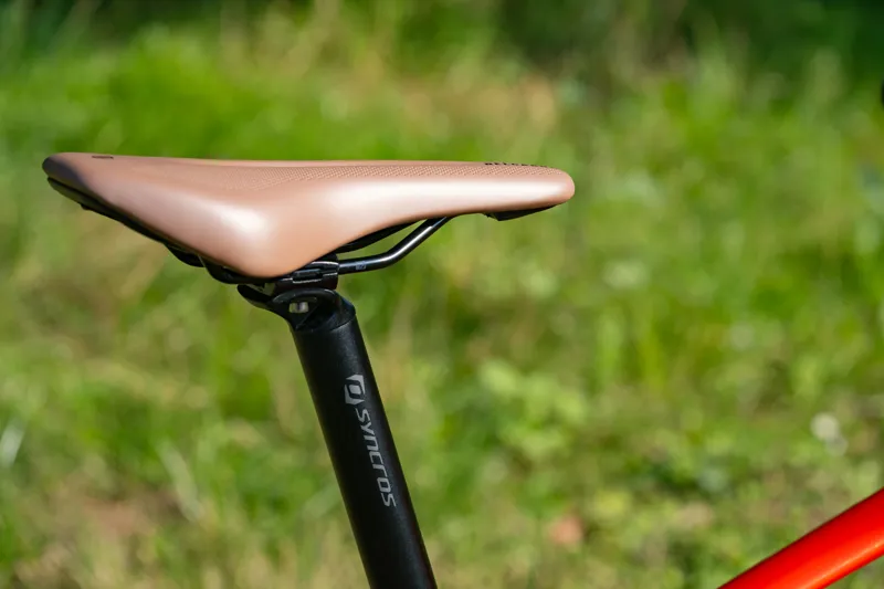 Scott Scale 940 Carbon Hardtail Mountain Bike 2025 in Red-2