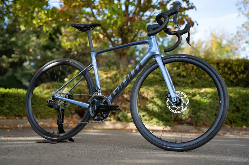 Giant Defy Advanced 1 Road Bike 2026 in Thundercloud-13