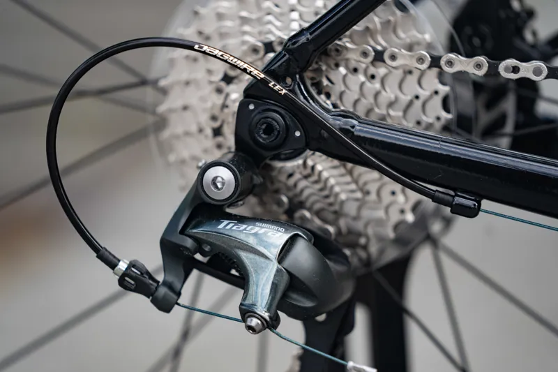 Liv Avail AR 2 Women's Road Bike 2024 in Liquid Metal-9