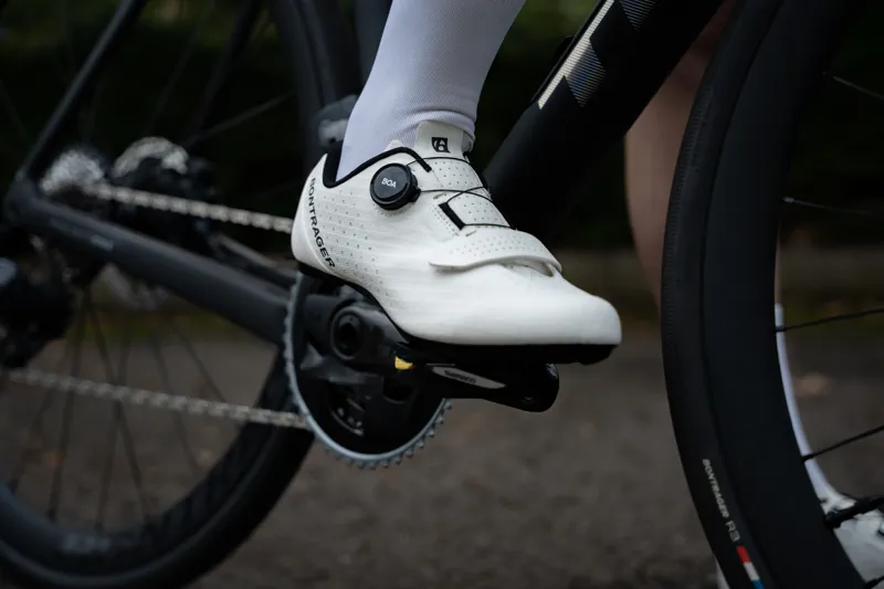 Bontrager Circuit Road Cycling Shoe in White with Shimano 105 R7000 SPD-SL Carbon Pedals-11