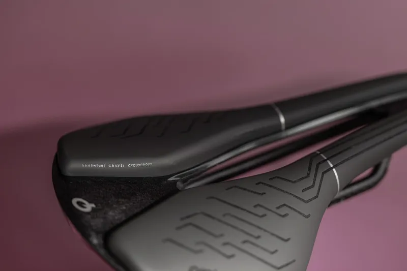 Prologo Nago R4 PAS AGX 137mm Tirox Saddle in Black-4