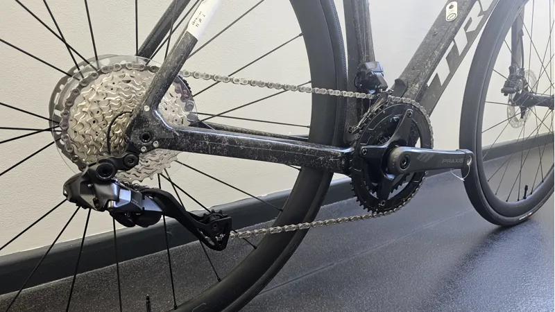 EX DISPLAY Trek Domane+ SLR 7 Ultegra Di2 Electric Road Bike 2026 58cm in Carbon Smoke Prismatic Marble-3