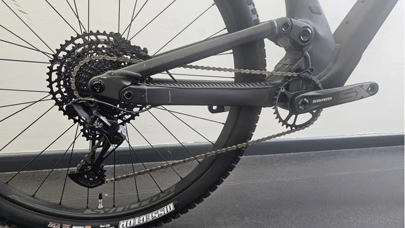 Ex Display Scott Genius ST 920 Full Suspension Mountain Bike 2025 in Grey-2