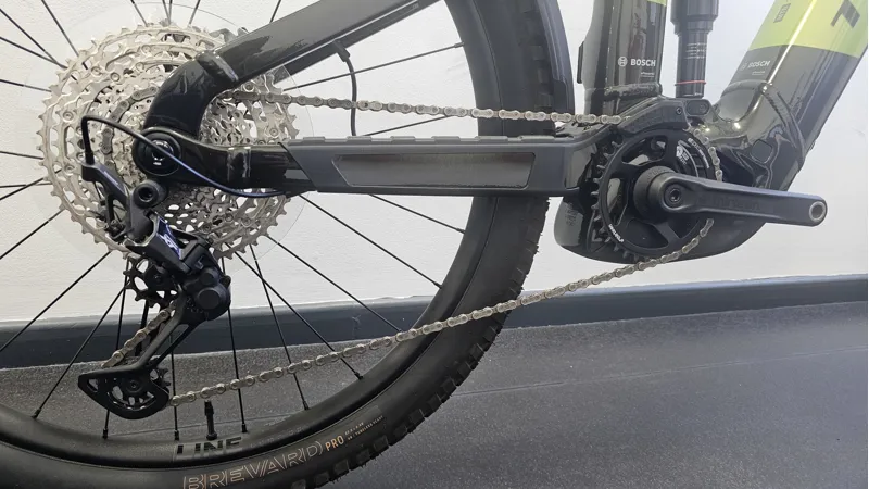 EX DEMO Trek Rail+ 8 Gen 5 Electric Full Suspension Mountain Bike Medium 2026 in Powersurge-4