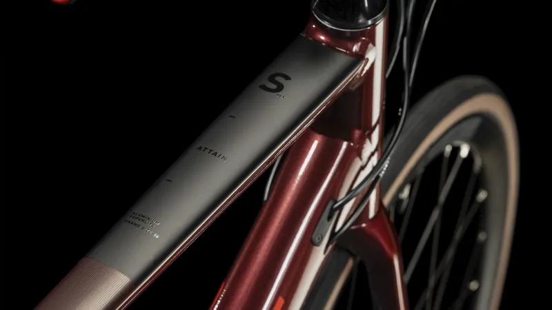 Cube Attain SLX Road Bike 2024 in Deep Red-1