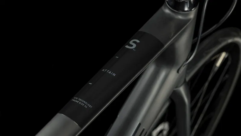 Cube Attain GTC SLX Road Bike 2024 in Carbon Black-5