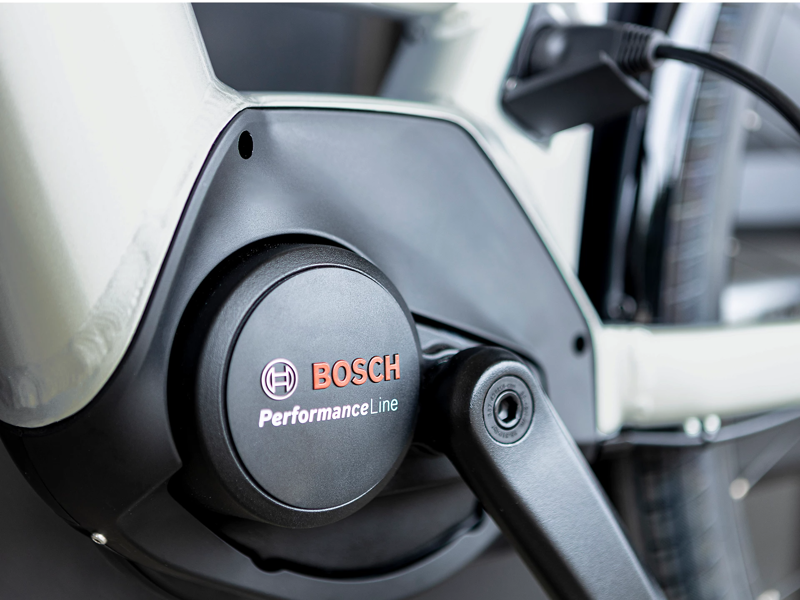 Trek District+ 8 Lowstep Electric Hybrid Bike 2022 in Quicksilver-10