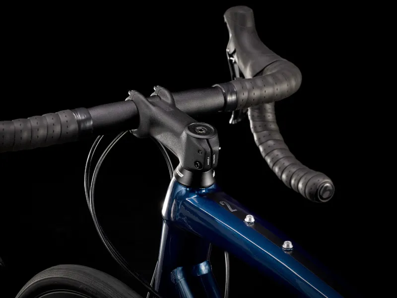 Trek Domane AL 2 Disc Road Bike 2022 in Mulsanne Blue-8