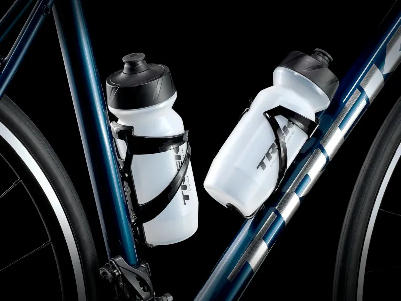 Trek Domane AL 2 Road Bike 2025 in Metallic Blue-10