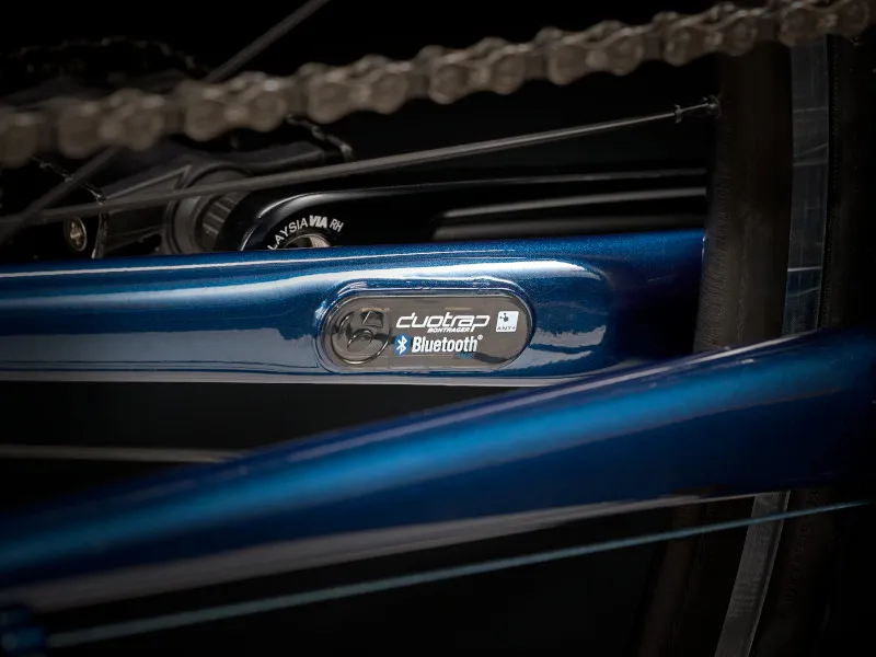 Trek Domane AL 2 Road Bike 2025 in Metallic Blue-2