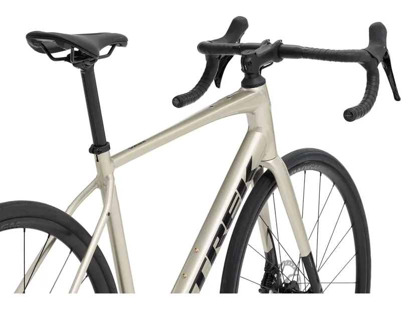 Trek Domane AL 4 Gen 4 Road bike 2027 in Gloss Supernova-2