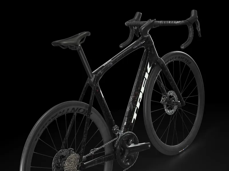 Trek Domane SLR 7 Gen 4 Carbon Road Bike 2025 in Prismatic Pearl-2