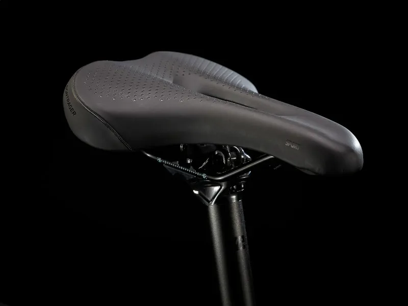 Trek Dual Sport 2 Hybrid Bike 2022 in Viper Red-5