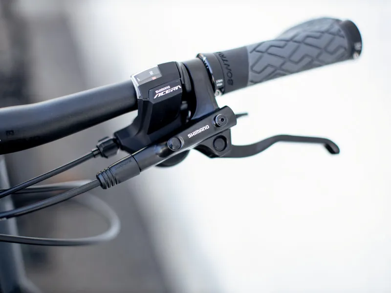 Trek Dual Sport 3 Stagger Equipped Hybrid Bike 2021 in Nautical Navy-9