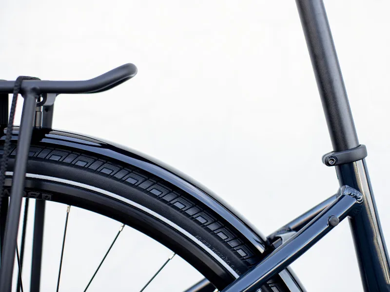 Trek Dual Sport 3 Stagger Equipped Hybrid Bike 2021 in Nautical Navy-5