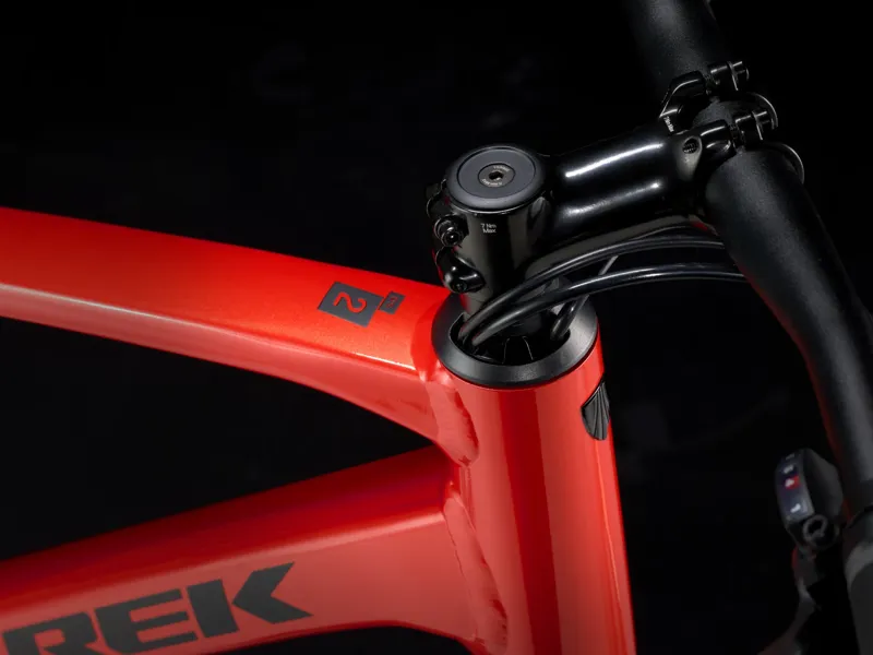 Trek Dual Sport 2 Gen 5 Hybrid Bike 2025 in Lava Red-9