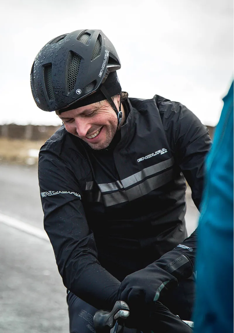 Endura Pro SL Headband in Black-1