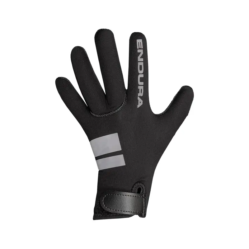 Balfes Bikes Endura Kids Nemo II Full Finger Gloves in Black | Free postage over £30, £10 off first order, price match & 0% finance.