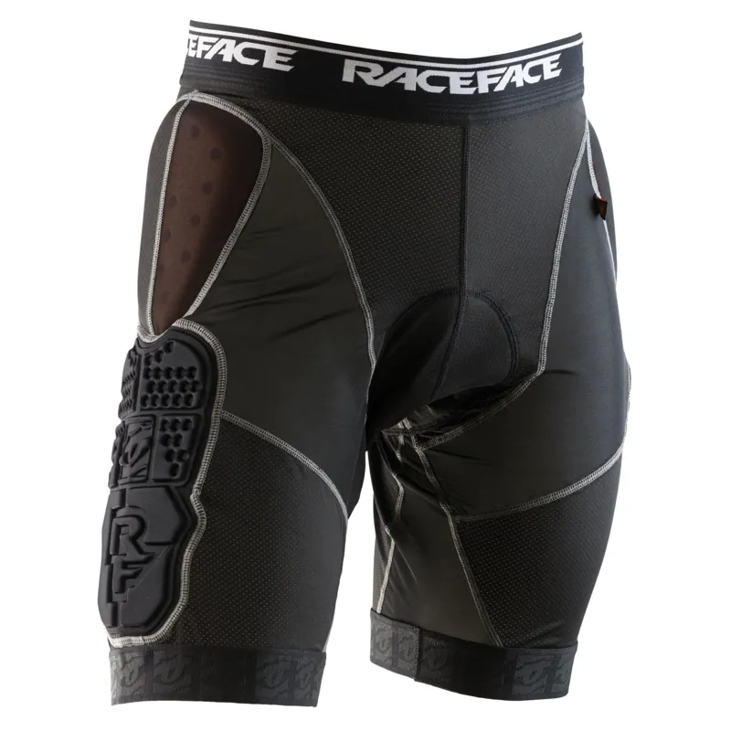 Race Face Flank Liner Shorts D30 in Black 