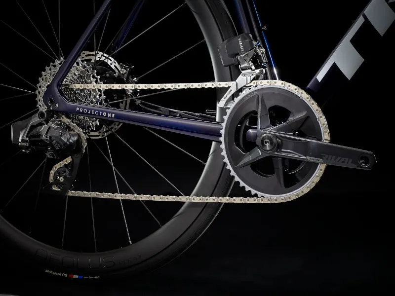 Trek Emonda SLR 6 Etap Project One Road Bike 2023 in Navy and Viper Red-7