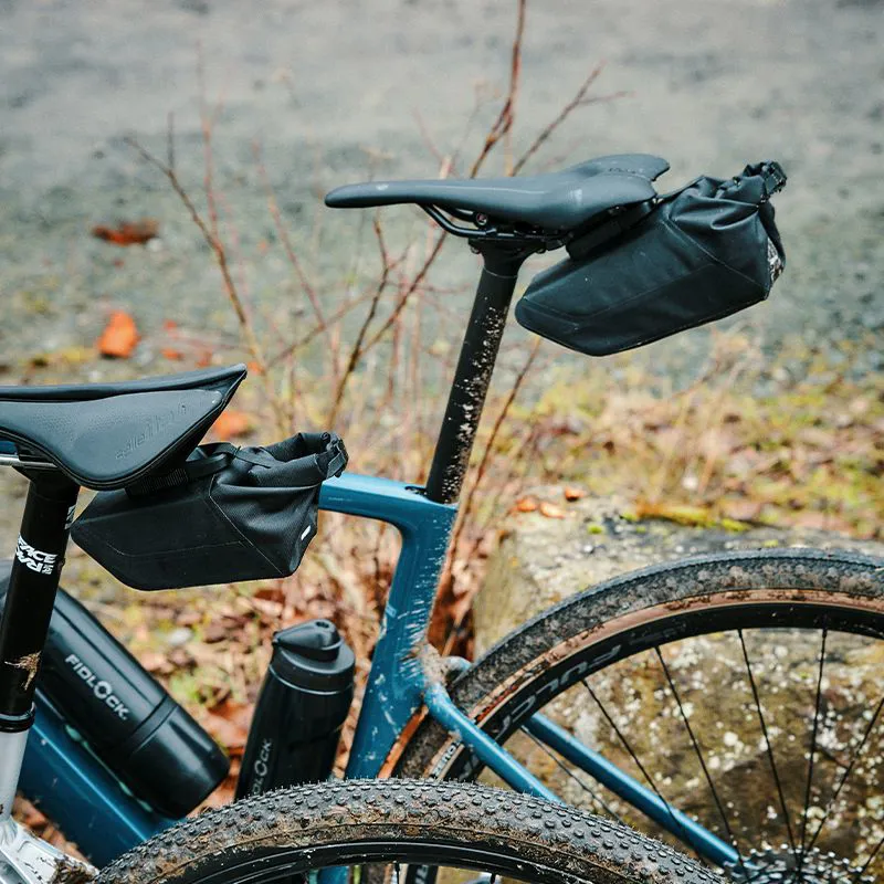 Fidlock PINCLIP Saddle Bag M 0.7L + Saddle Base in Black-6