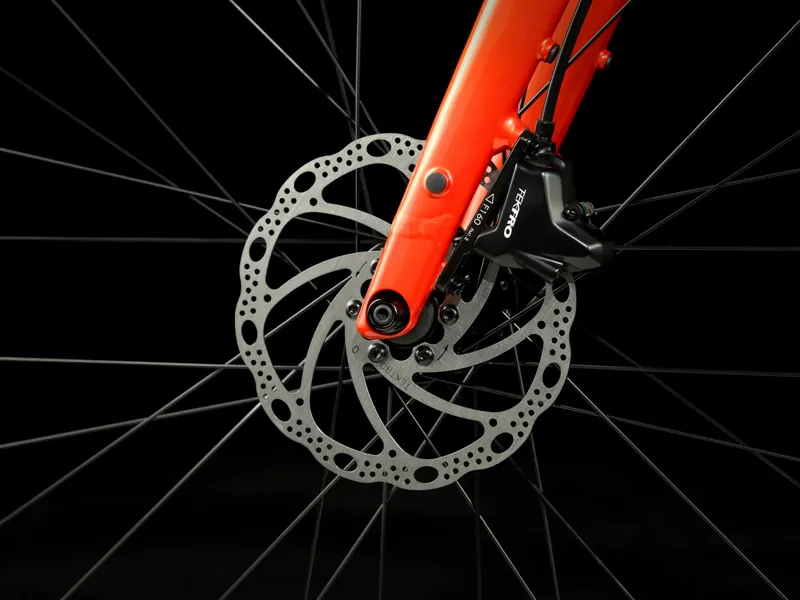 Trek FX 2 Gen 4 Stagger Women's Hybrid Bike 2025 in Lava Red-5