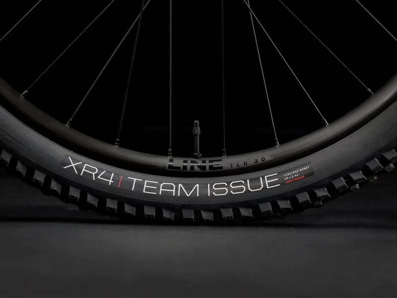 Trek Fuel EX 5 Deore Gen 6 Full Suspension Mountain Bike 2024 in Dnister Black-9