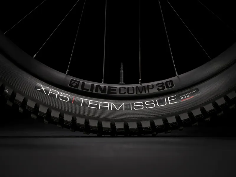 Trek Fuel EX 8 XT Gen 6 Full Suspension Mountain Bike 2025 in Satin Mercury-9