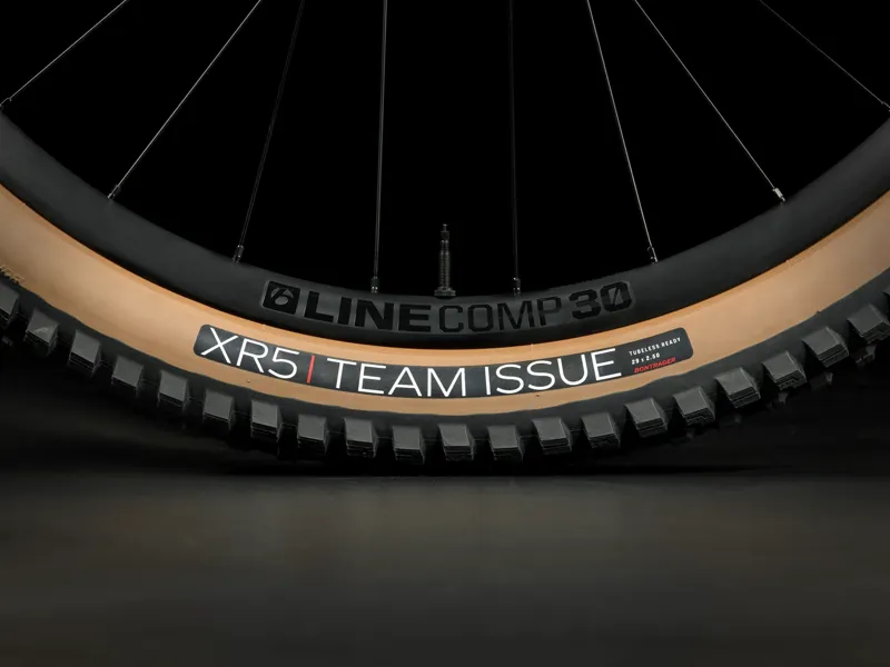 Trek Fuel EX 8 XT Gen 6 Full Suspension Mountain Bike 2025 in Nautical Navy-9