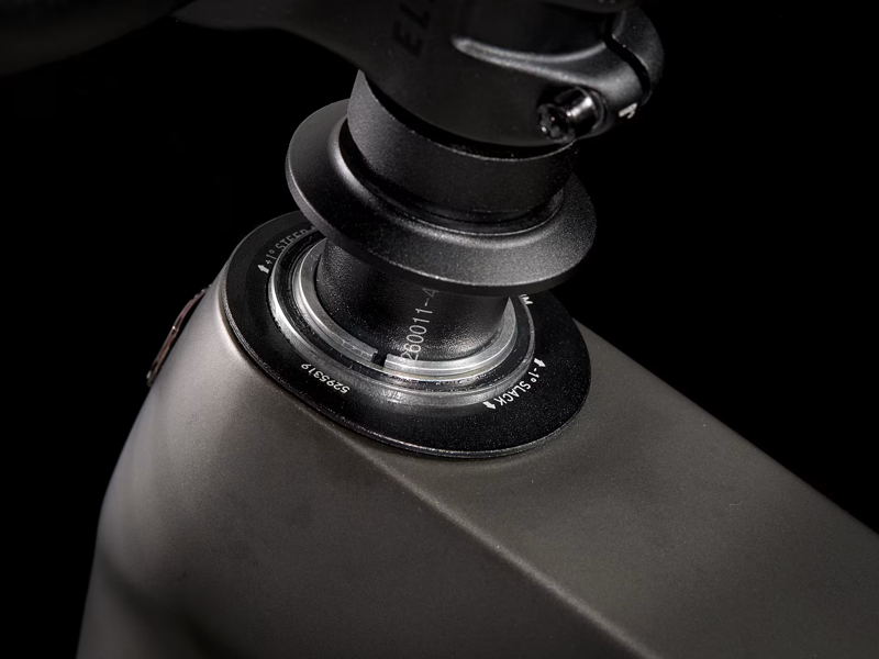 Trek Fuel Ex 9.8 Gx Axs Gen 6 Full Suspension Mountain Bike 2025 in Deep Smoke-10