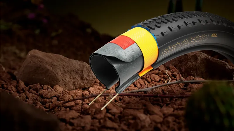 Bontrager Betasso RSL GX TLR 700c Gravel Tyre in Black-3