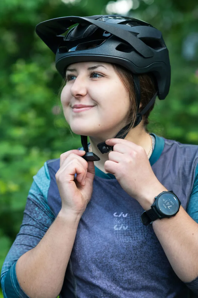 Liv Rail MIPS MTB Helmet in Black Diamond-7