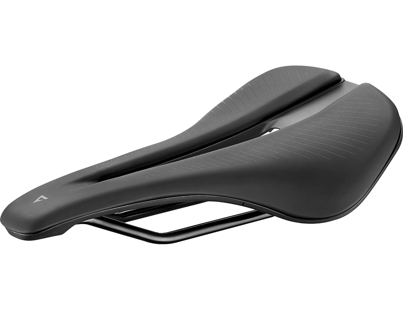 Giant Grit Saddle in Black-4