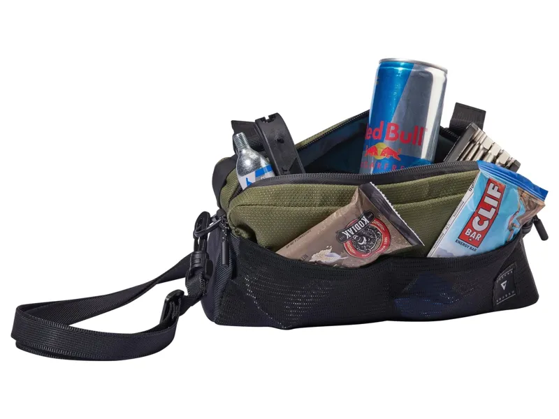 Giant Shadow Handlebar Bag in Green-4