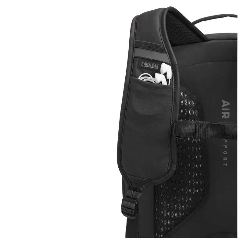 Camelbak H.A.W.G. 30L Commute Hydration Pack in Black-7