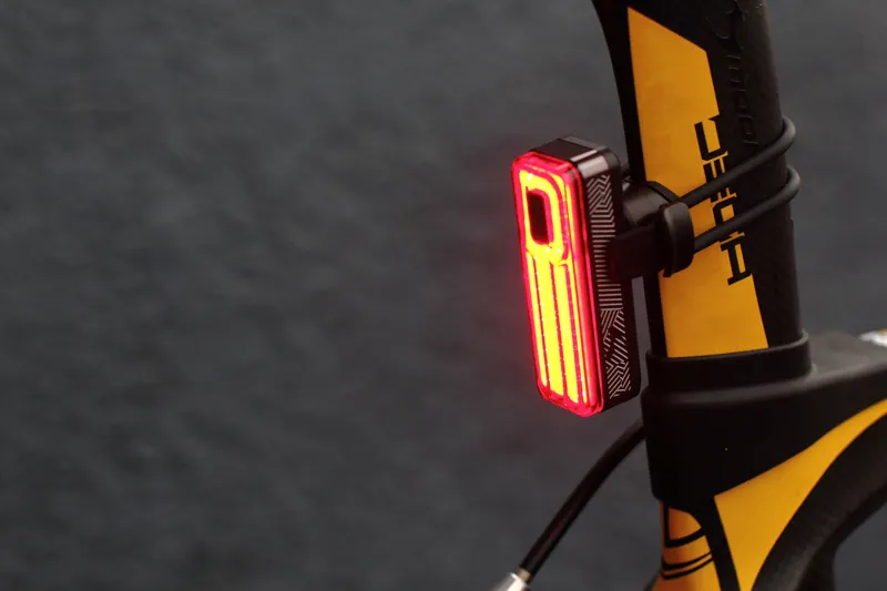 Moon RB-37-Pad-Ar Rubber Pad Helix Rear in Black-2