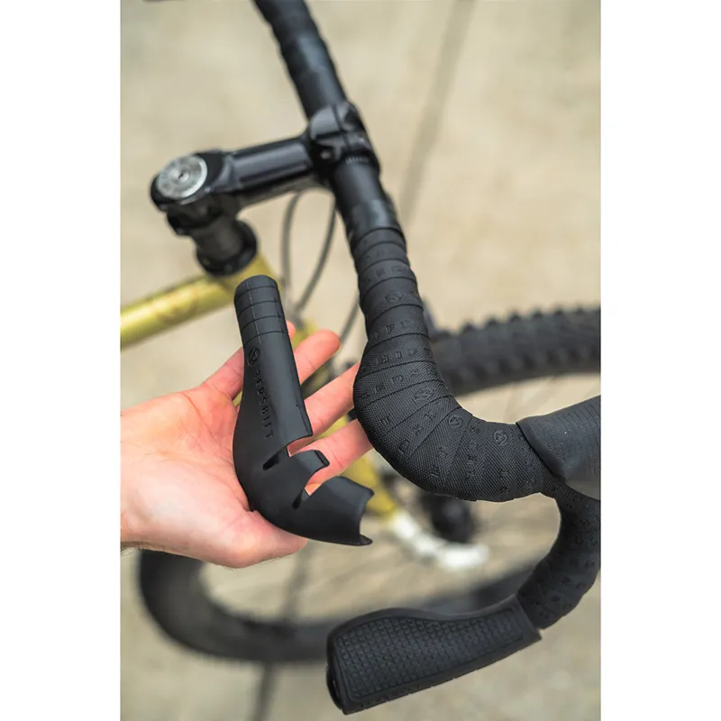 Redshift Cruise Control Grips Top Grips in Black-2