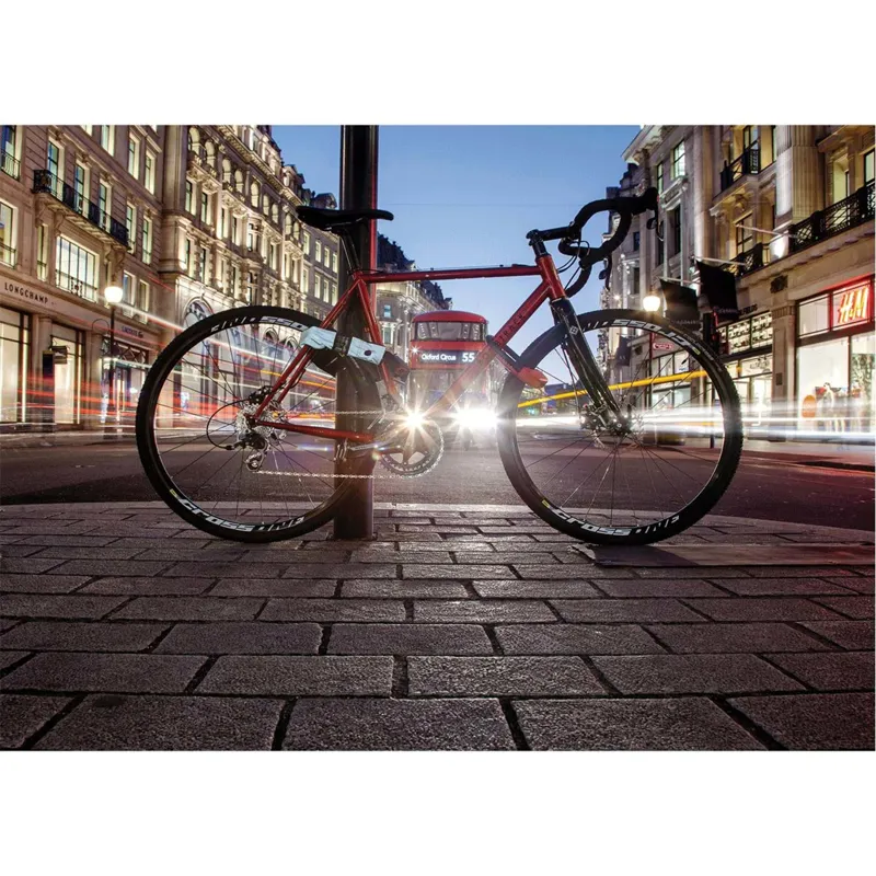 Hiplok Wearable Chain Lock 10mm x 85cm in HiViz White-2