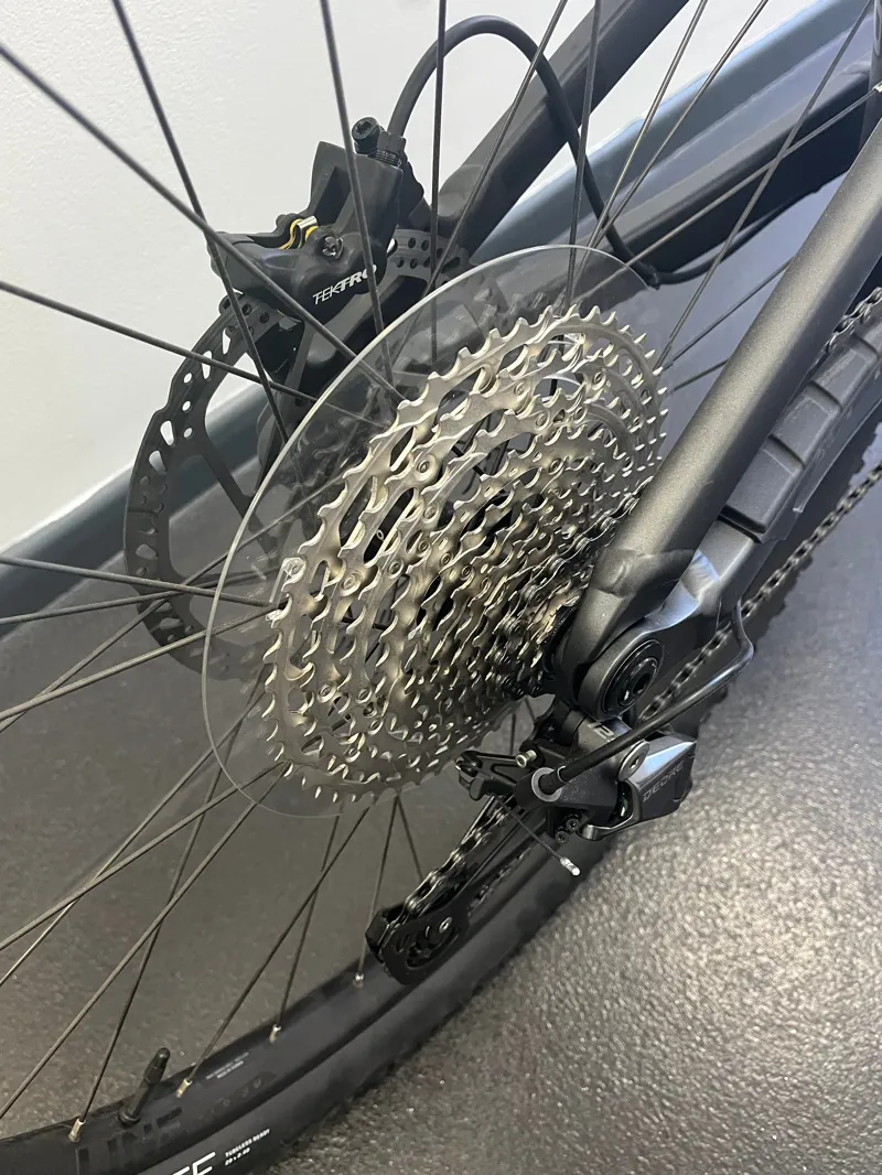 EX DEMO Trek FUEL EXe 5 Alloy Deore Large Full Suspension Electric Mountain Bike 2025 in Matte Black-3