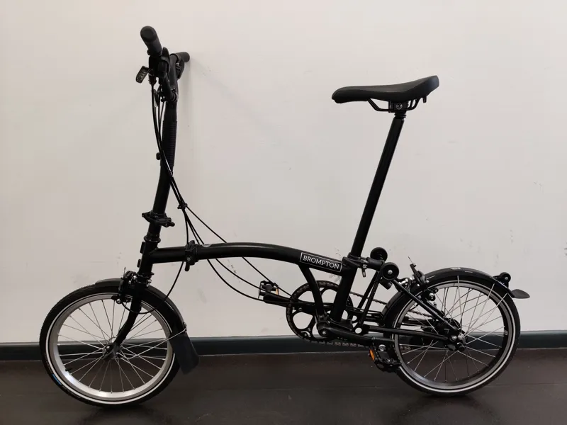 ONE OFF Brompton C Line High Handlebar 6 Speed Explore Folding Bike 2024 in Matt Black-1