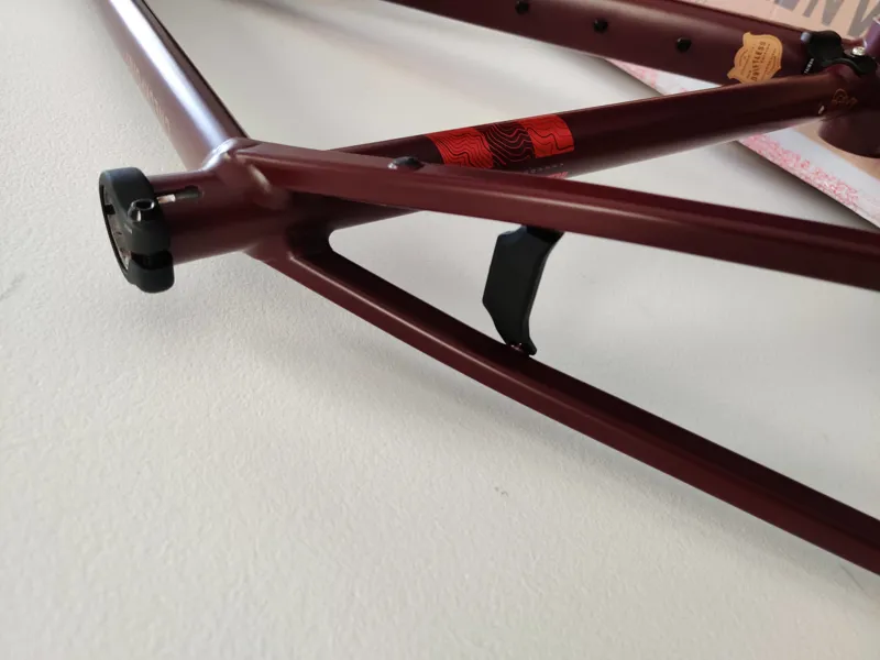 ONE OFF Trek Checkpoint ALR Frameset 56cm 2024 in Cobra Blood-4